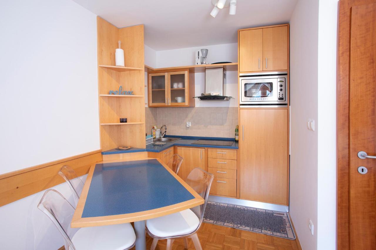 Apartment Tinka クランスカゴーラ 部屋 写真
