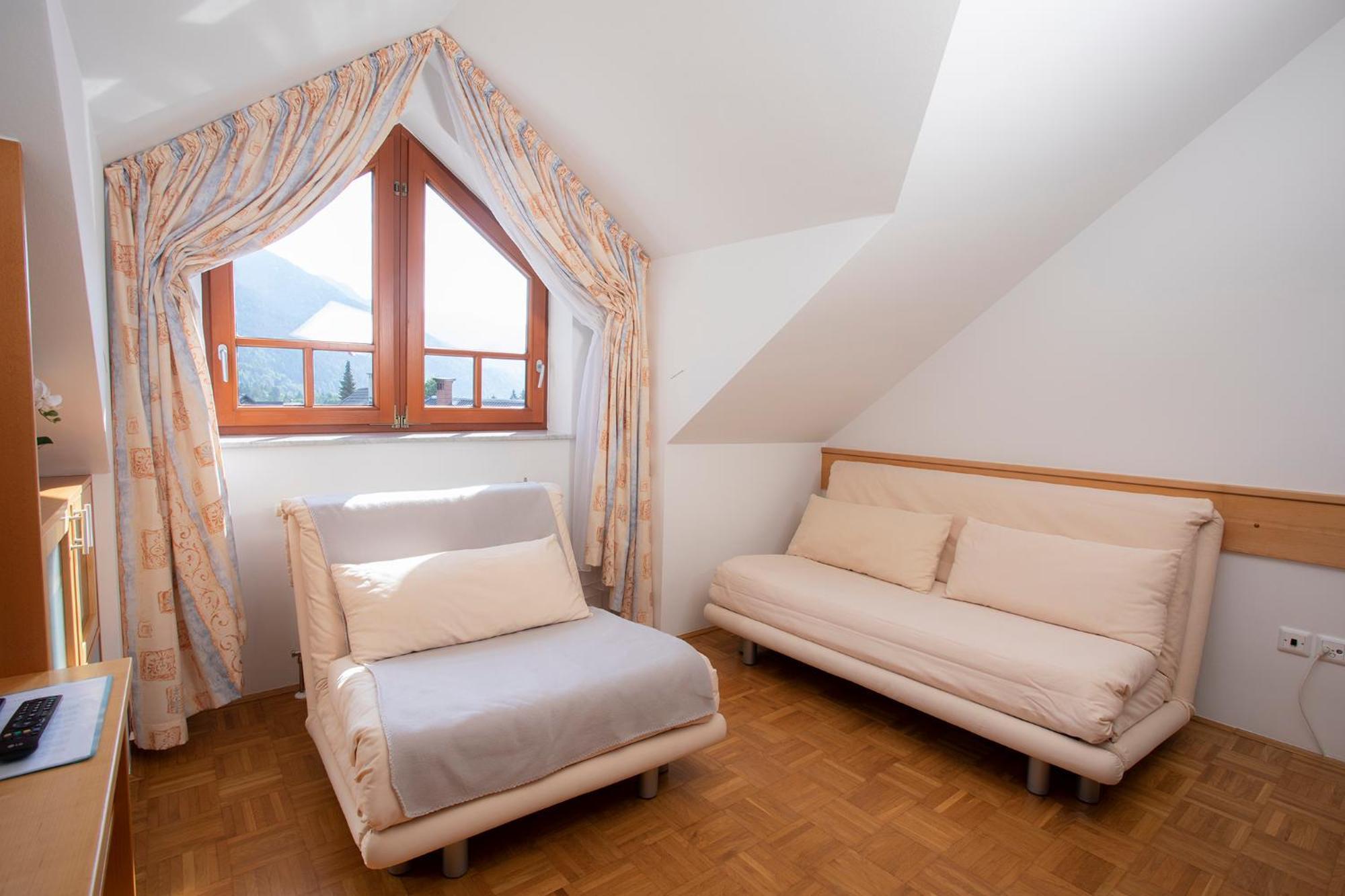 Apartment Tinka クランスカゴーラ 部屋 写真